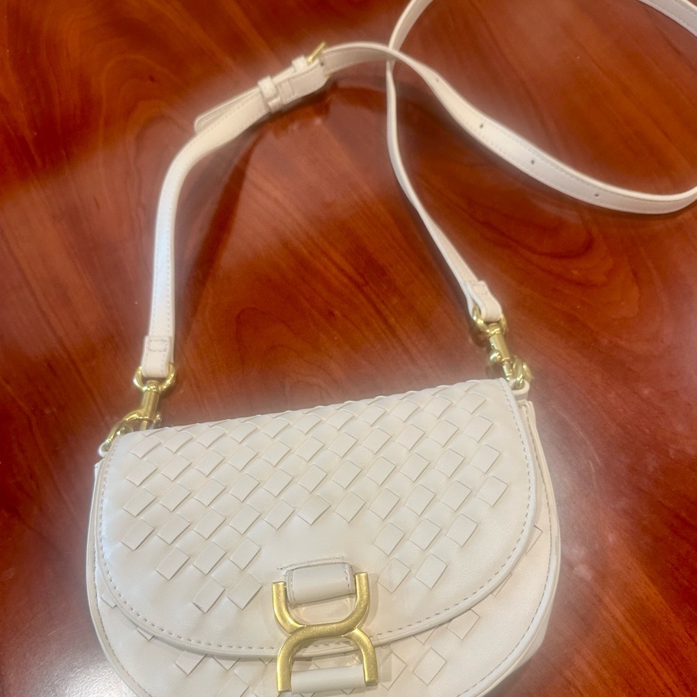 Urban Expressions Cream Woven Crossbody Bag